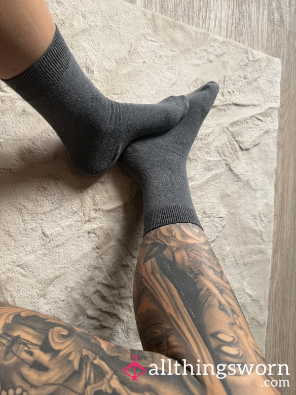 Grey Socks🩶