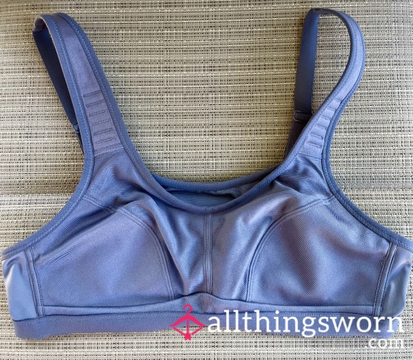 Grey Sports Bra Worm By Hot Mom