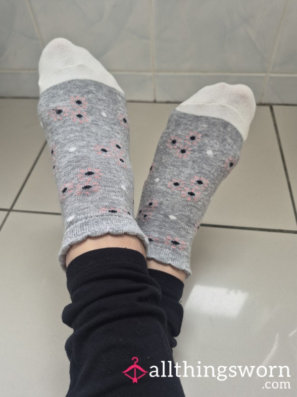 Grey Spotty Socks