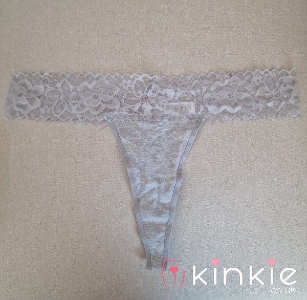 Grey Thong With Lacey Waist Band 🫦✨️