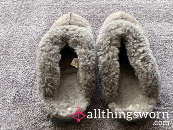 *SOLD* Grey Ugg Slippers