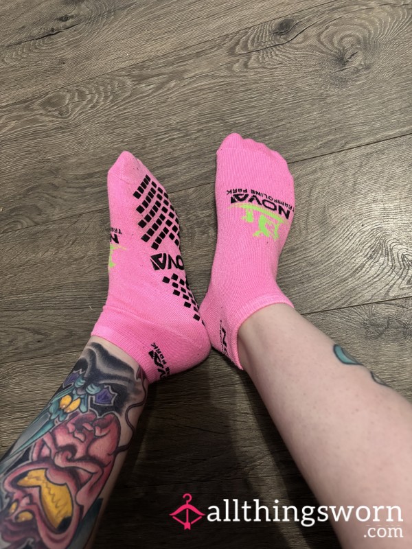 Grippy Ankle Pink Socks