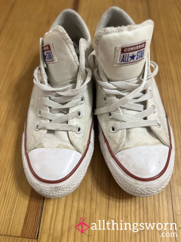 Very Well Worn Converse