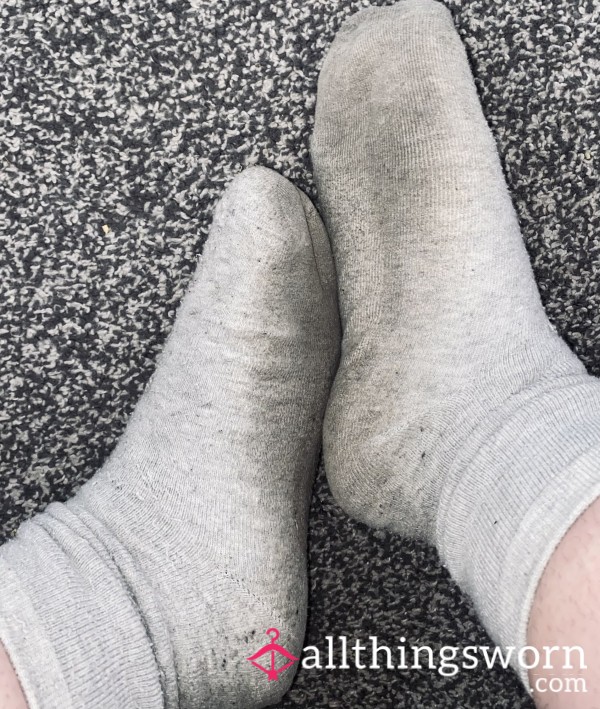Grubby Grey Gym Socks - Thermal Socks For Extra Sweatines😋