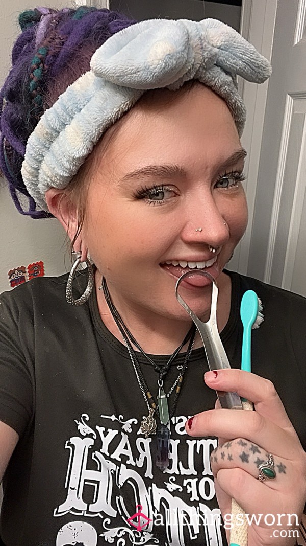 Guru Nanda Toothbrush And Tongue Scraper
