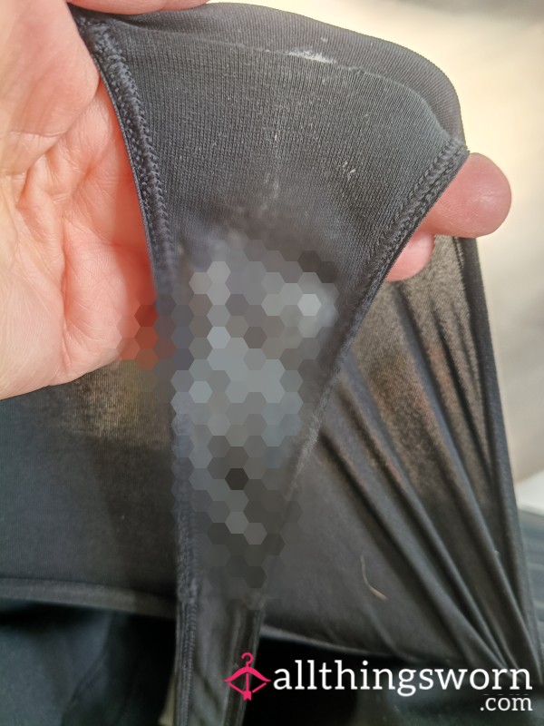 Gym And Sunbed Done Wearing This Little Thong. Who Wants To Smell My Natural Sweet Smelling Thong And Taste My Natural Creaminess ? This Has Been Worn Super Close To Me Today🥵