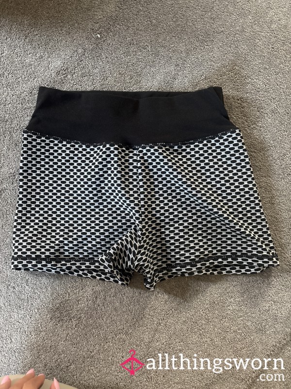 Gym Booty Shorts Size Small