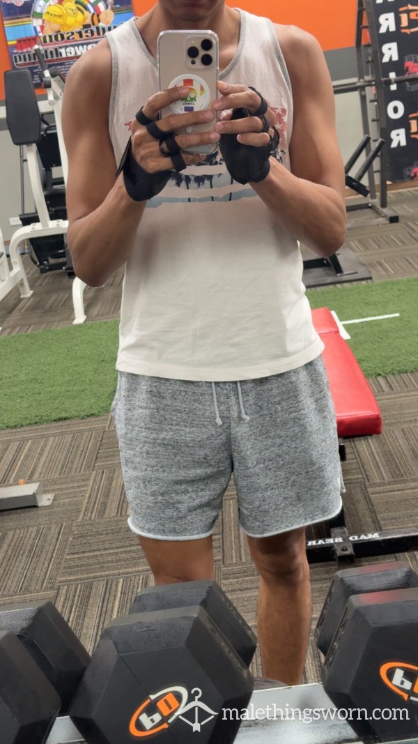 Gym Fit S-tshirt M-shorts