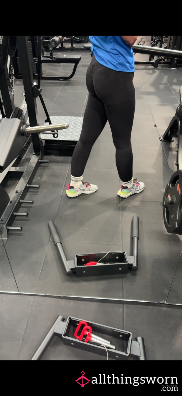Gym Leggings, Leg And Glutes Day For 2 Hours With No Panties On