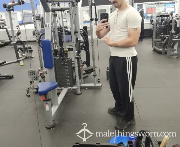Gym Shirt White T With Bu*tons Size Medium