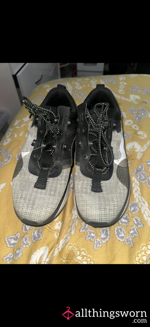 Gym Shoes