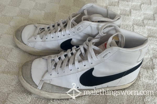 Gym Shoes