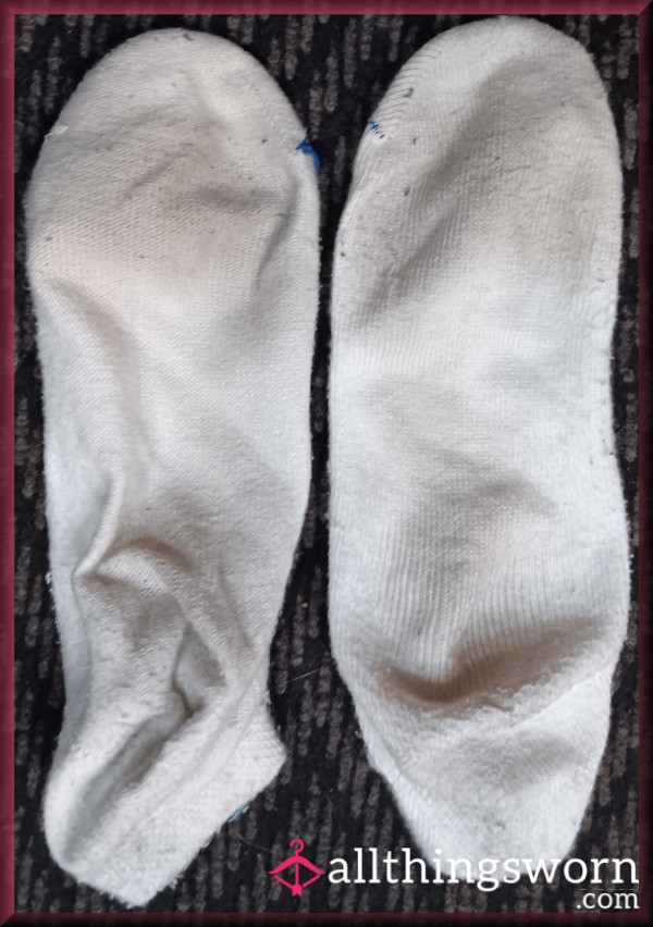 GAG A MAGGOT GYM SOCKS