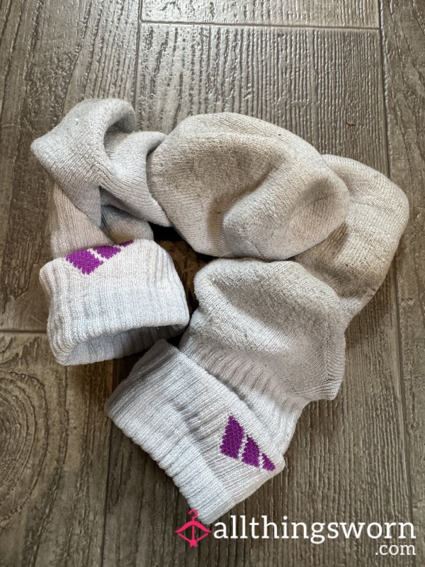 Gym Socks – Sweaty Gym Socks, Strength Training & Stairmaster Cardio