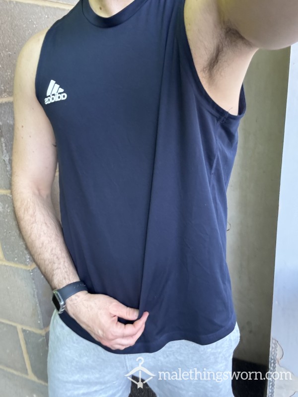 Gym Top With Armpit Smell