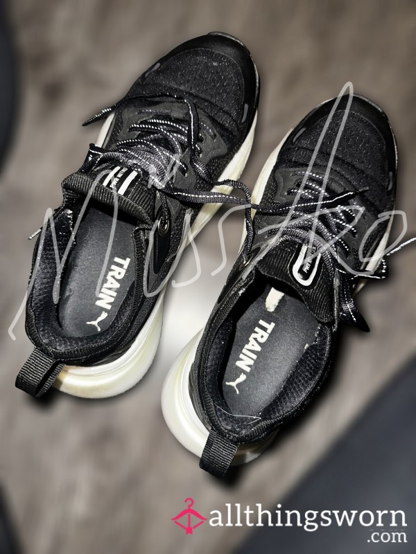 Gym Trainers - 3 Years Old - Size 6