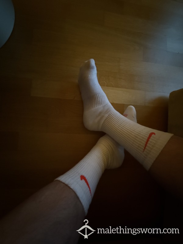 Gym Worn Nike White Dri-fit Socks