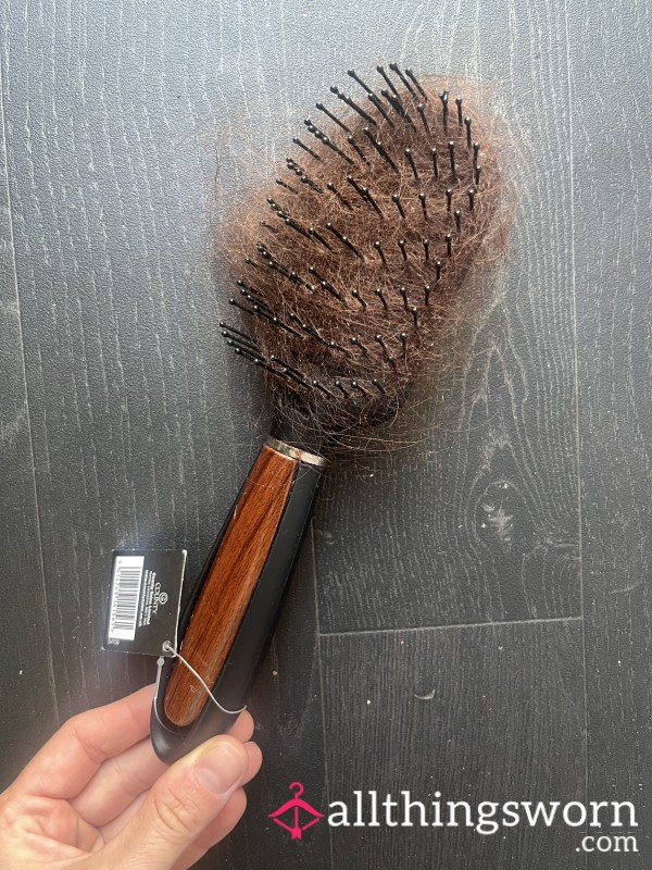Hair & Hairbrush
