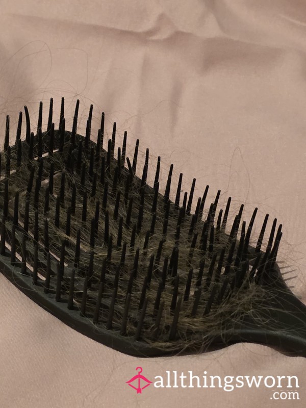 Hair.brush.black