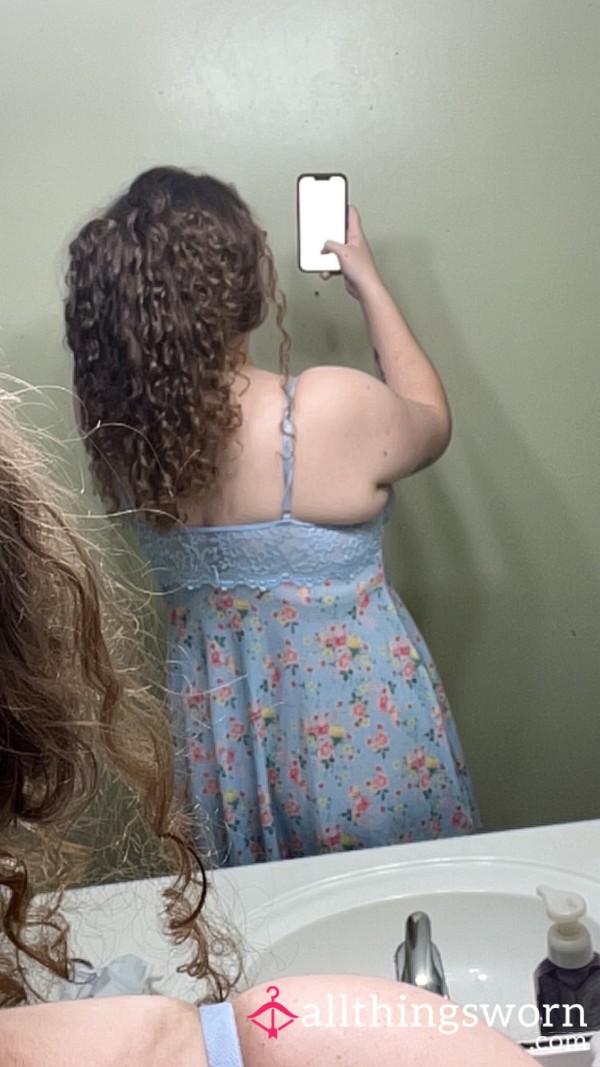 Hairy MILF – Blue Lingerie, Natural & Unfiltered