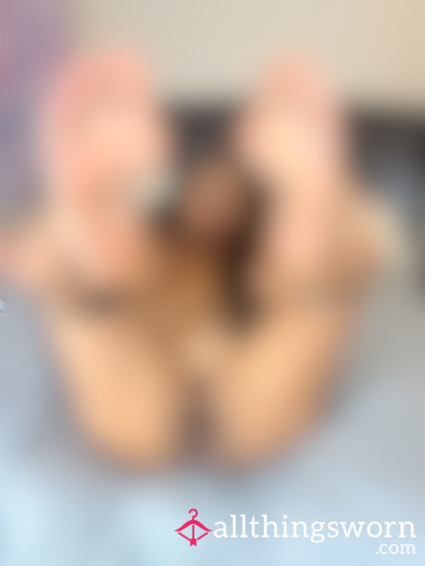 Hairy Pu**y And Big Soles