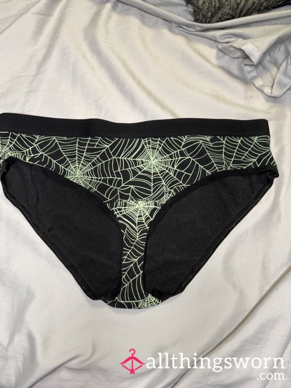 Halloween Plus Size Spider Webs