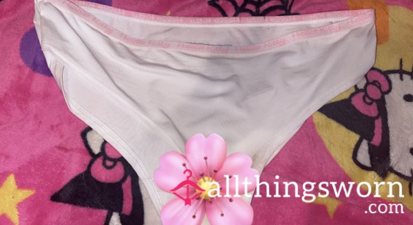 HAMPER PANTY (Size Large To Extra Large) Pink And White Hello Kitty Branded 100% Cotton Cheeky Panties 🌸💋🐇