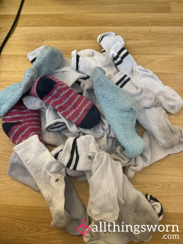 Hamper Socks 🧺