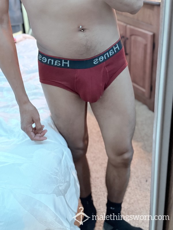 Hanes Briefs. Small