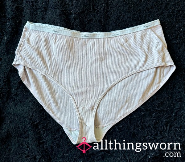 ✨ Hanes Granny Panties— Well Worn. Light Pink✨