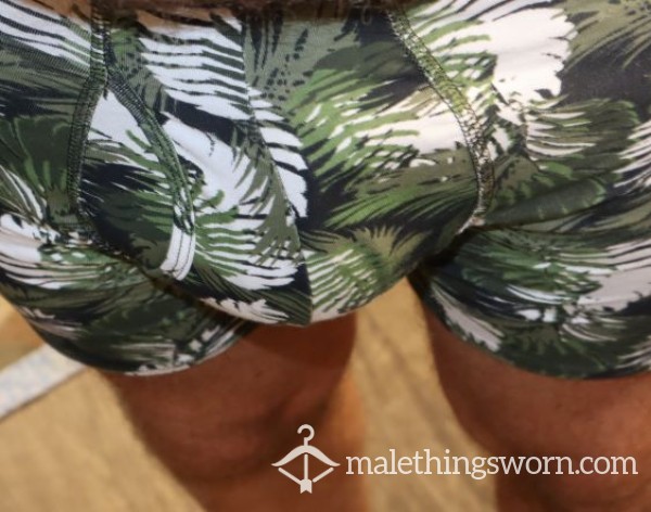 Hanes Leaf Pattern Worm Boxer Briefs