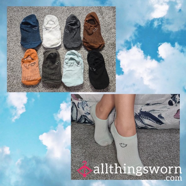 Happy Face No Show Socks