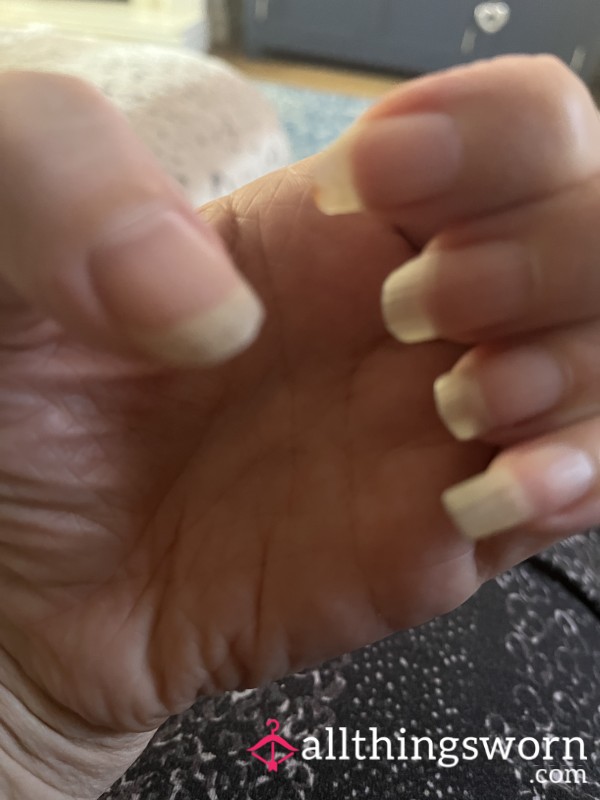 Hard Natural Finger Nails