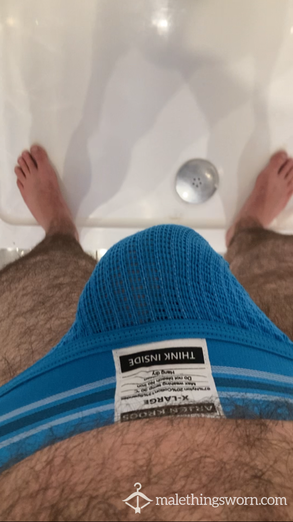 Hard Shower Pi*s