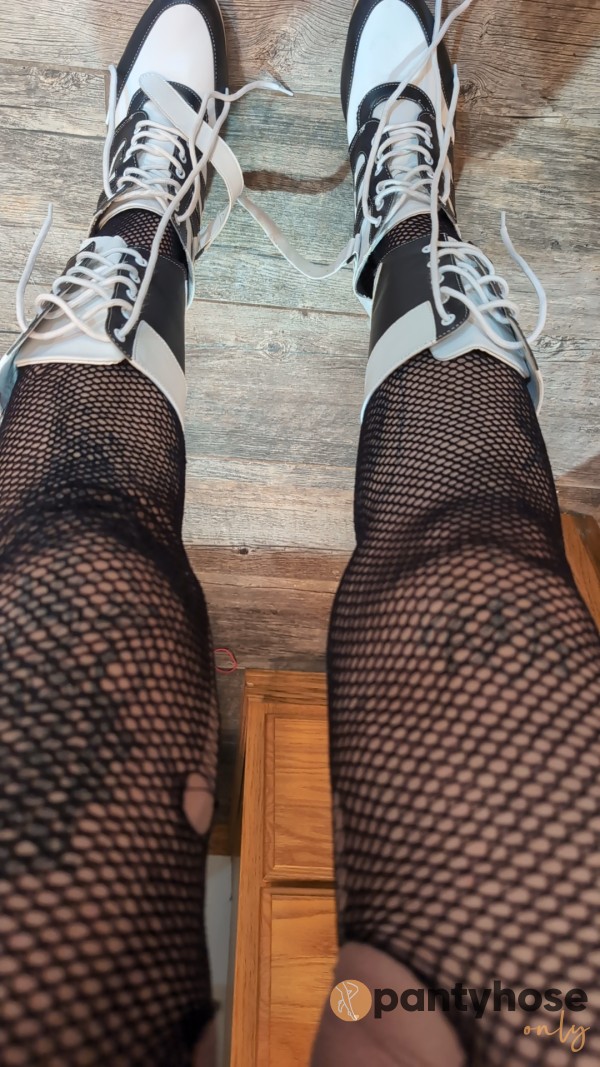 Harley's Fishnets