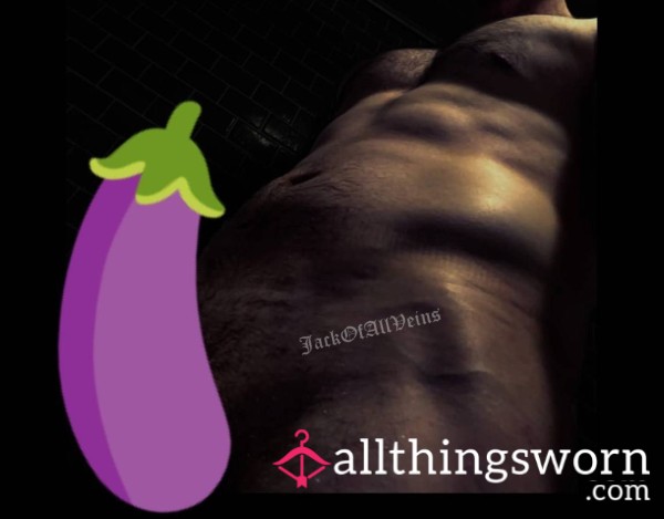 Have A Look Behind The Eggplant 😉