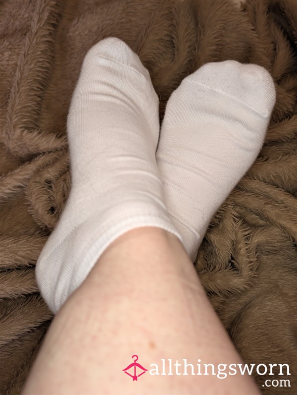 [HD] White Sneaker Socks: The Ultimate Slow P**l Bundle