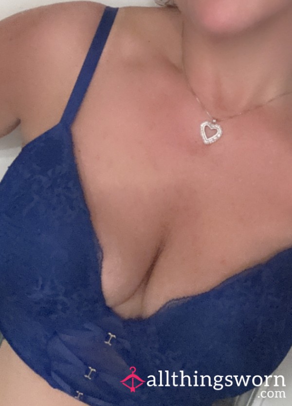 Hear All The JUICY Details Of My S**y Date Last Night! (Q&A Chat Add On)