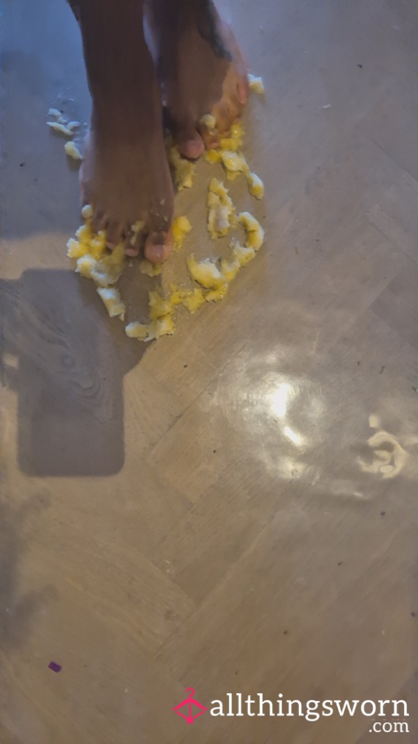 Hear My Feet Making Sounds With Crushed 🍌