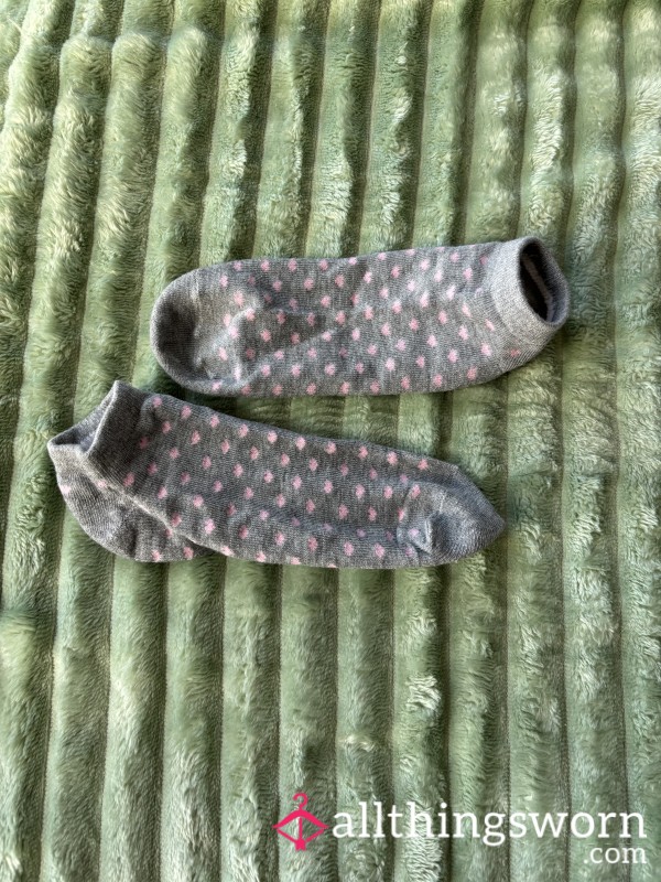 Heart Patterned Ankle Socks