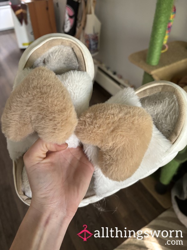 HEART SLIPPERS