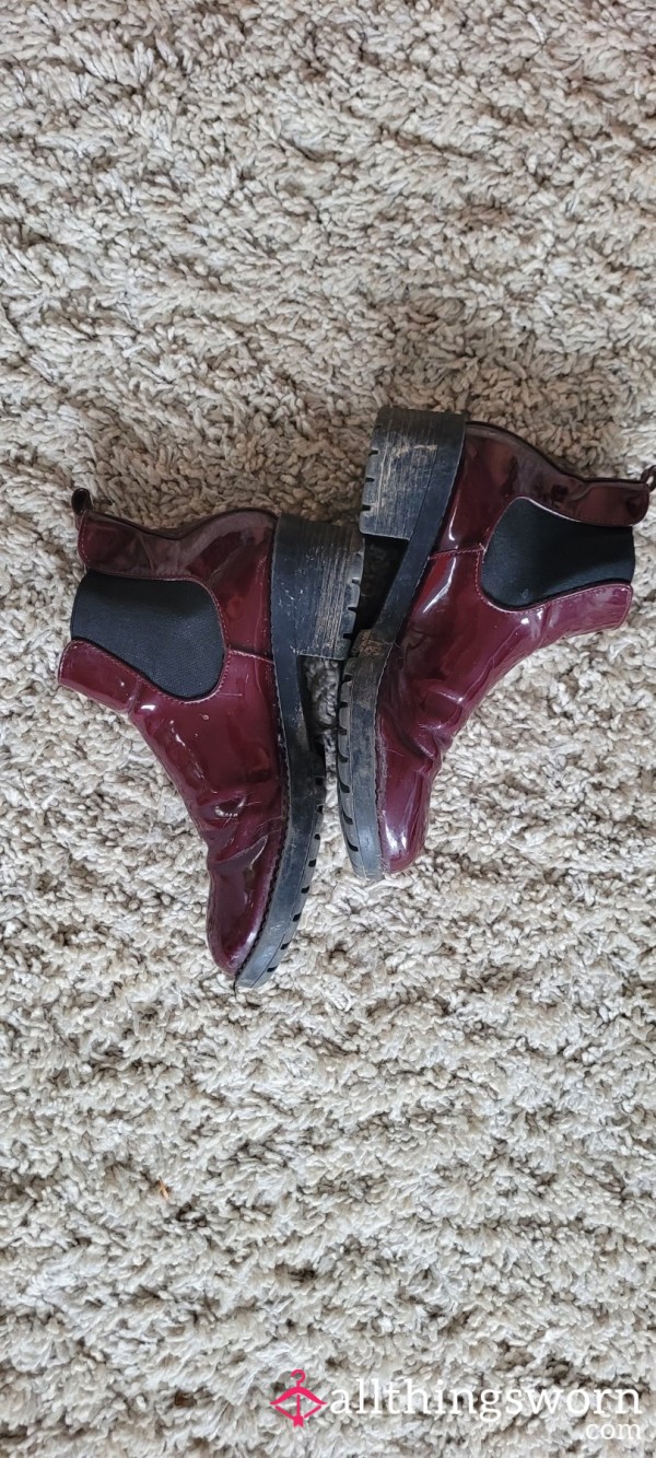 Heavily Worn Dirty Boots - UK 5 /US 7