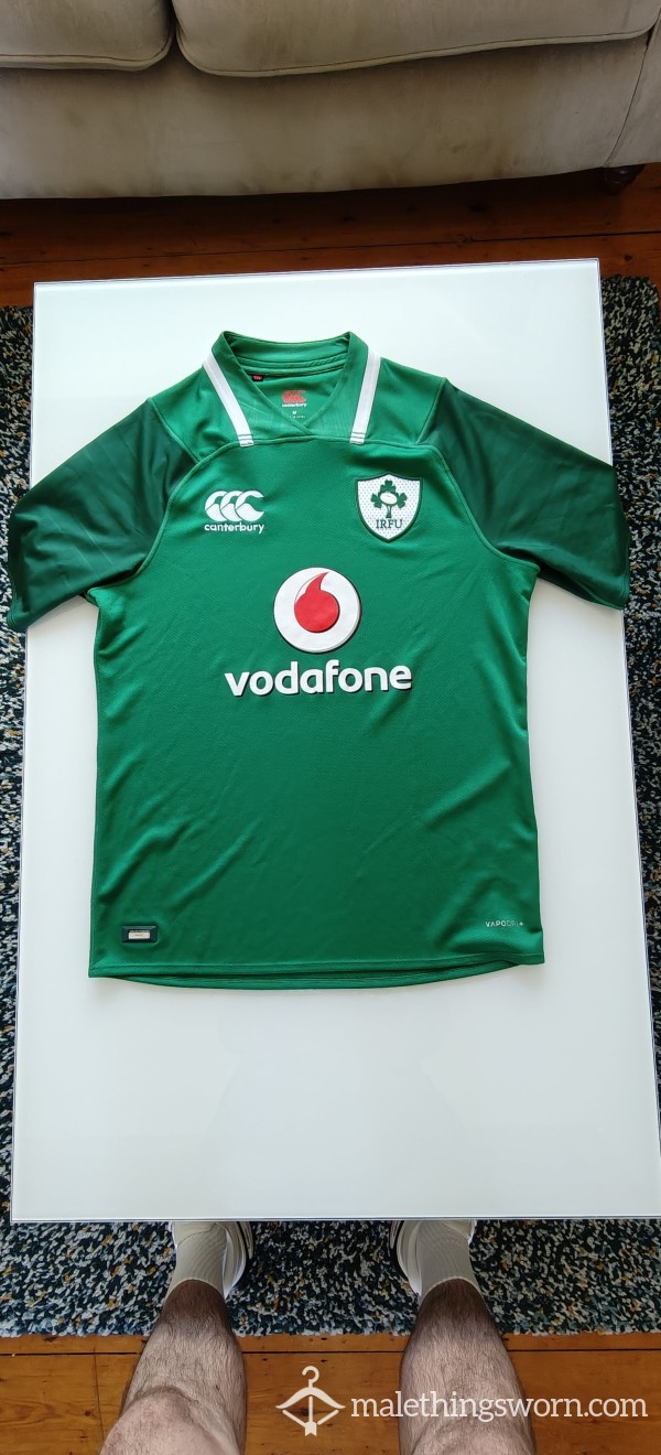 Heavily Worn Ireland Rugby Jersey – Pints & Pitch Scent