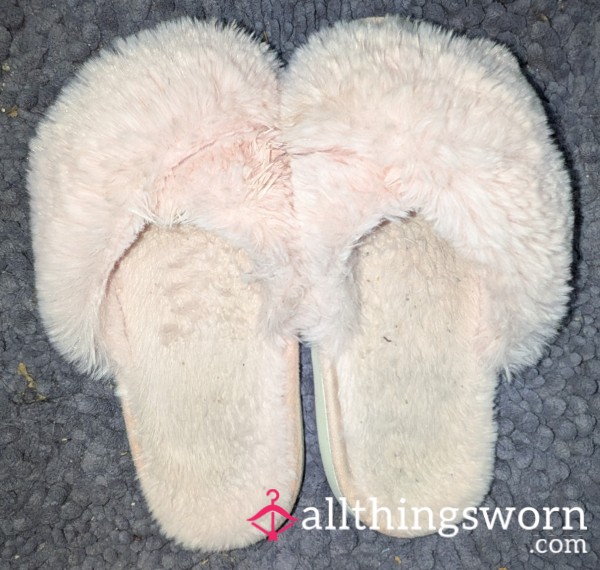 Heavily Worn Pink Fluffy Slippers 💗(Well-Used!)
