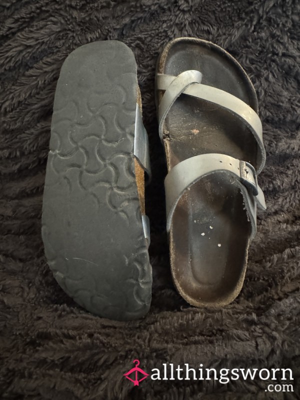 Heavily Worn Sandals – Natural Wear, Real Use 👣🔥