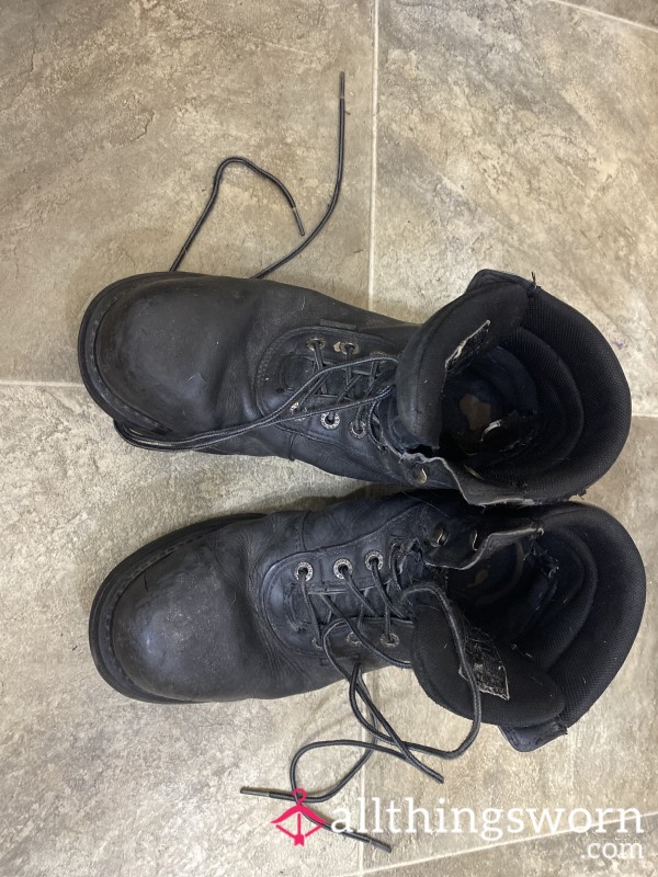 Heavily Worn (Stinky) Steel Toe Work Boots🥾