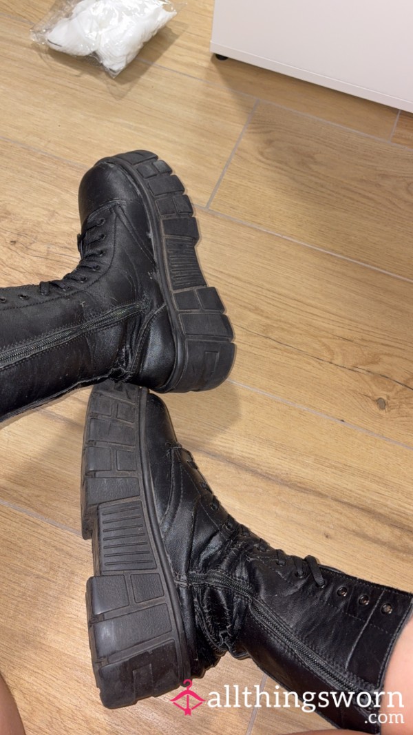 Heavy Soles BOOTS 🖤Total Control 🖤