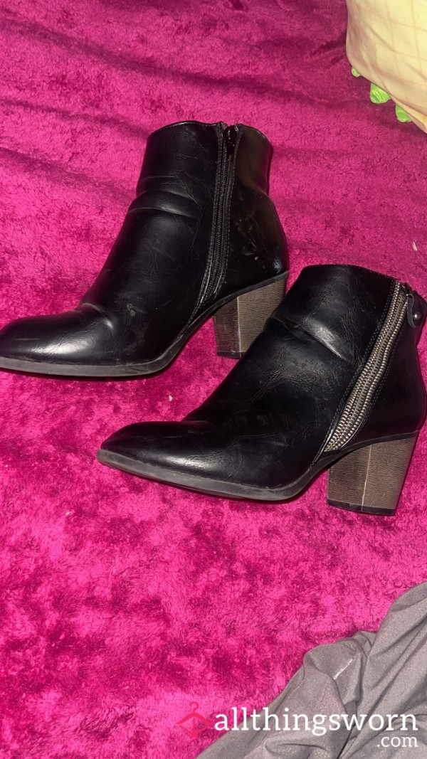 Heel Boots 👢