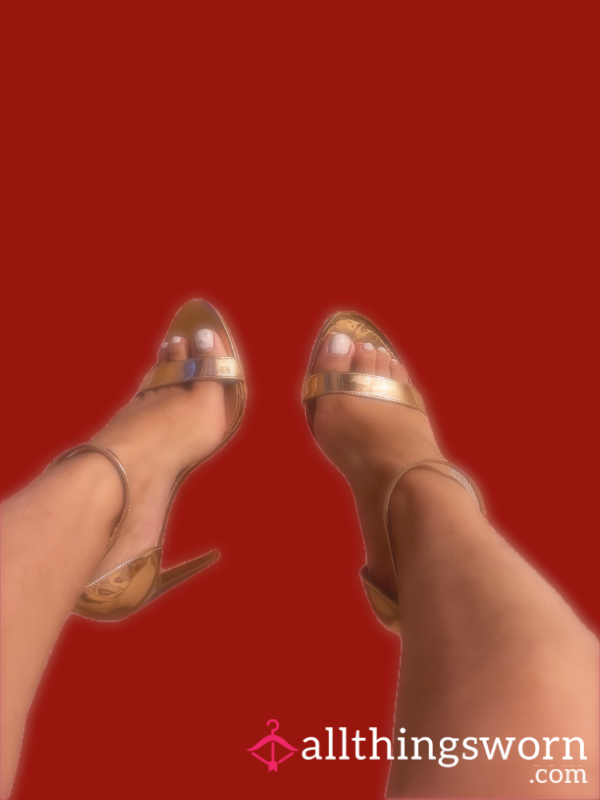 Heels And Soles🥵🦶🏽