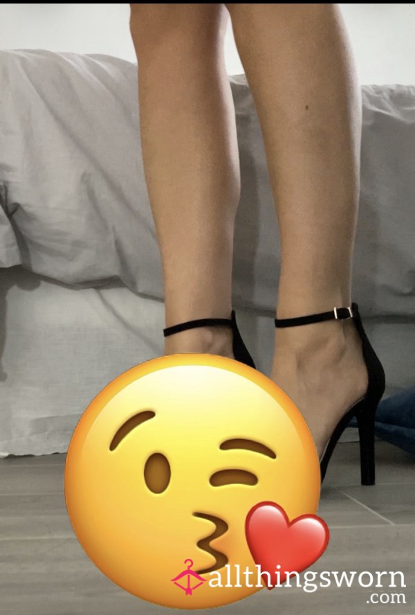 👠 Heels & Thong Tease – 11 Second Clip 👠